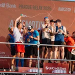 Běžecká party ve Stromovce. Štafeta RunCzech dala dohromady zástupce různých profesí