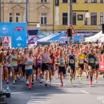 Mattoni Running Festival Ústí nad Labem 2026: Rekordní zájem, vyvrcholení EuroHeroes a útok na českou historii